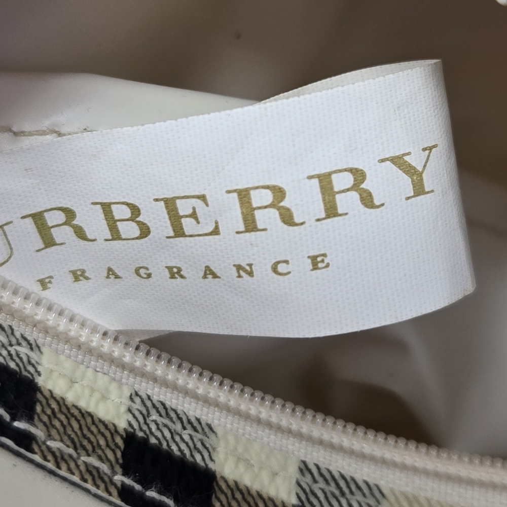 NWT BURBERRY FRAGRANCE TRAVEL POUCH CREAM NOVA CHECK PLAID COSMETIC MAKEUP CASE - Picture 11 of 14